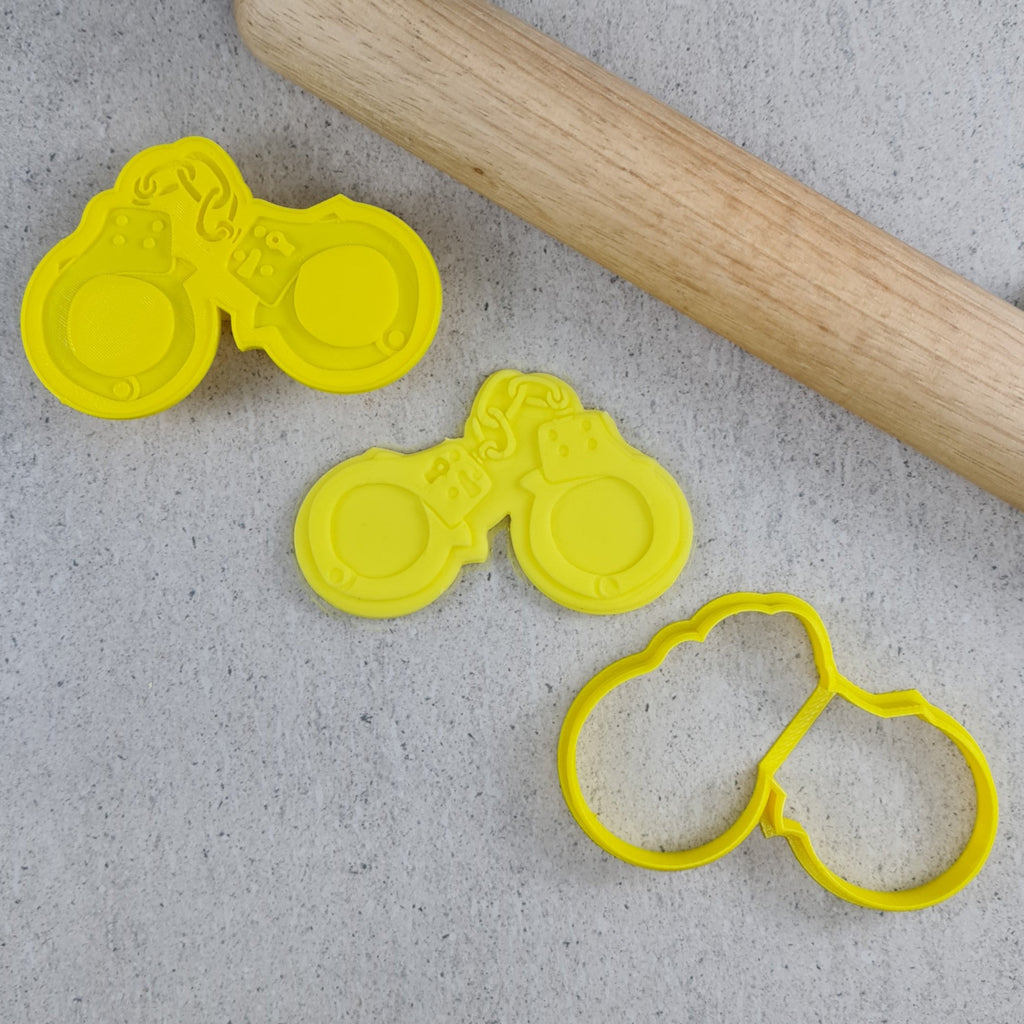 "HANDCUFF CUTTER AND DEBOSSER 121" Custom Cookie Cutters