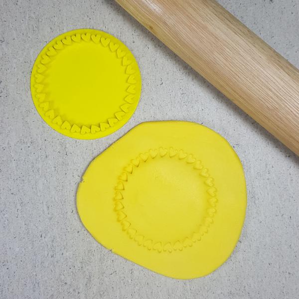 "MULTI HEART FRAME" Embosser