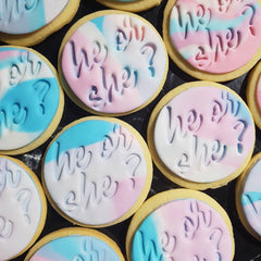 "HE OR SHE 320" Embosser