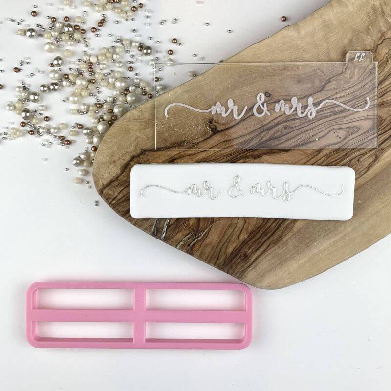 "MR & MRS IN VERITY FONT" Lissie Lou Cutter & Embosser