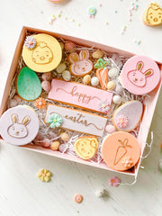 "HAPPY IN VERITY FONT" Embosser Lissie Lou