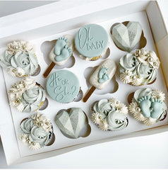 "HE OR SHE" Cookie Embosser Lissie Lou