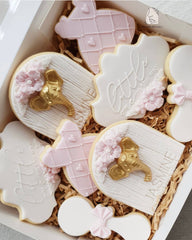 LITTLE ONE ON THE WAY - Sarah Maddison Cookie Stamp