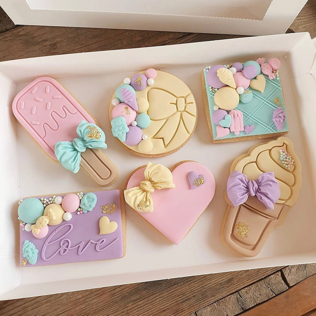 LOVE SCRIPT - Sarah Maddison Cookie Stamp