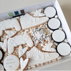 "BASKETBALL SHOE CUTTER AND DEBOSSER 118" Custom Cookie Cutters