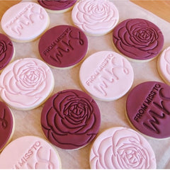 "FROM MISS TO MRS 104" Little Biskut Embosser