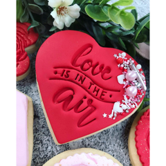 "LOVE IS IN THE AIR 053" Embosser