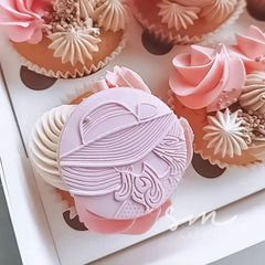 HATTED BEAUTY - Sarah Maddison Cookie Stamp