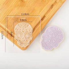 SKULL 0246 LBS Cutter & Embosser