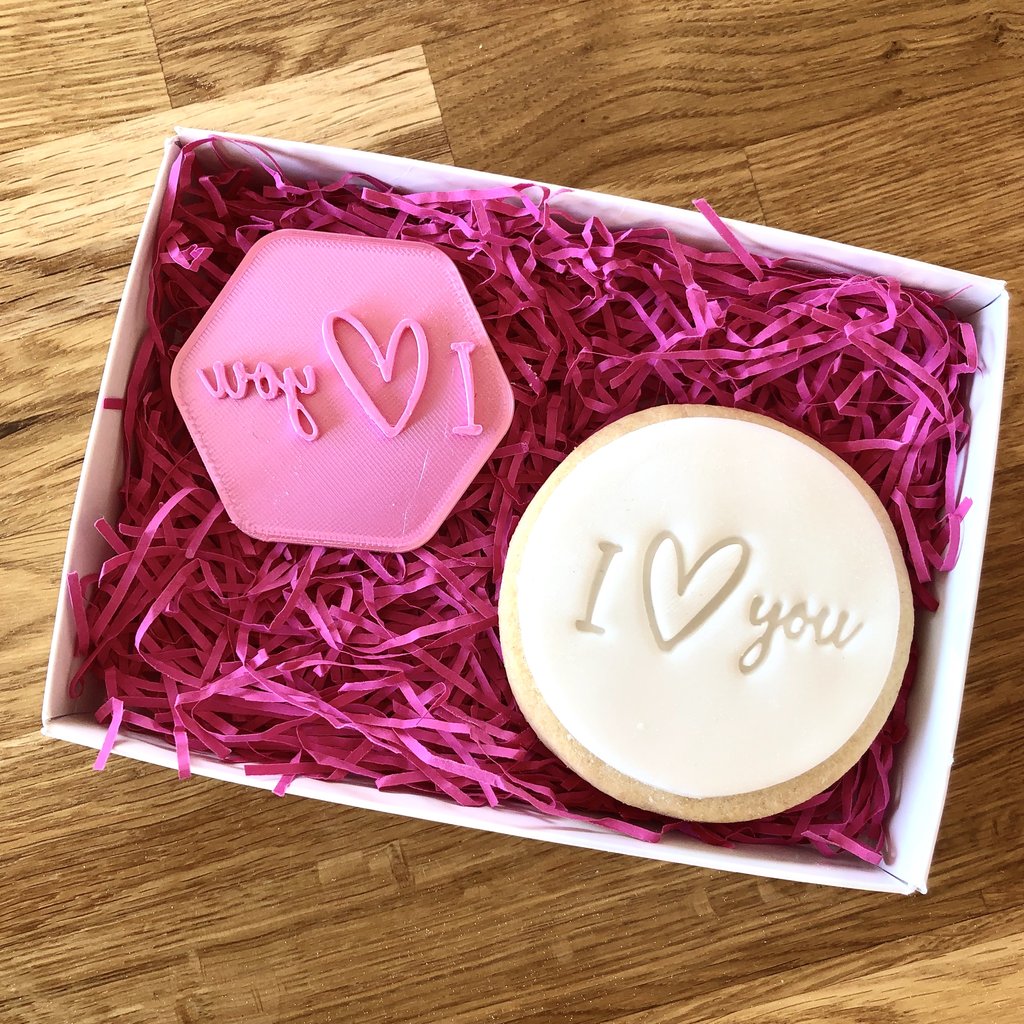 "I HEART YOU IN A LINE" Cookie Stamp Lissie Lou