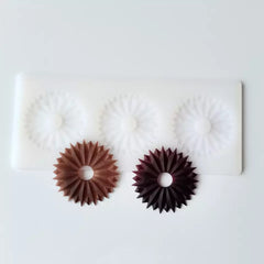 ROUND GEO Chocolate Pieces