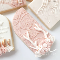 FEATHER PATTERN - Sarah Maddison Cookie Stamp