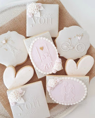 LOVE YOU MORE - Sarah Maddison Cookie Stamp