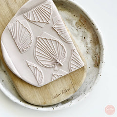 SPEAR SHAPED PALM PATTERN - Sarah Maddison Cookie Stamp