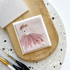 WHIMSY BUNNY - Sarah Maddison Cookie Stamp