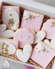 LOVE YOU MORE - Sarah Maddison Cookie Stamp