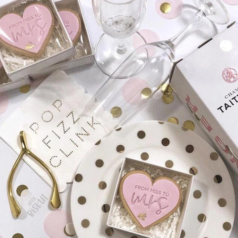 "FROM MISS TO MRS 104" Little Biskut Embosser