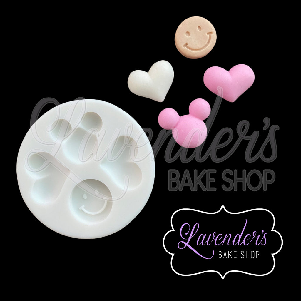 Minnie Silhouette With Hearts